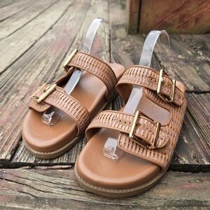 Schutz Womens Naomi Round Toe Flat Sandals, Caramel Brown, Sz 11 B